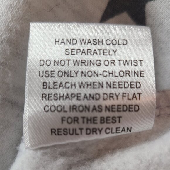 Pink Rose Gray Star Print Pullover Sweatshirt - Size M - Picture 11 of 13